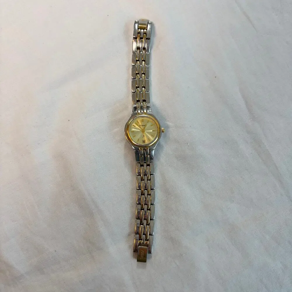 Fossil F2 womens silver, gold watch ES-9441, 2 toned. Needs battery